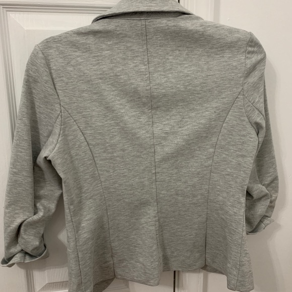 Blazer - Picture 2 of 3